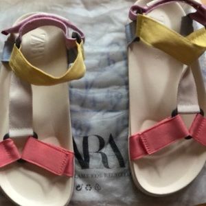 Zara Big Kids Sandal